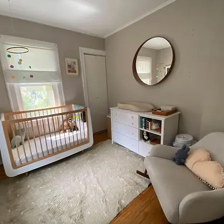 Family-Friendly Bungalow On The Mississippi River